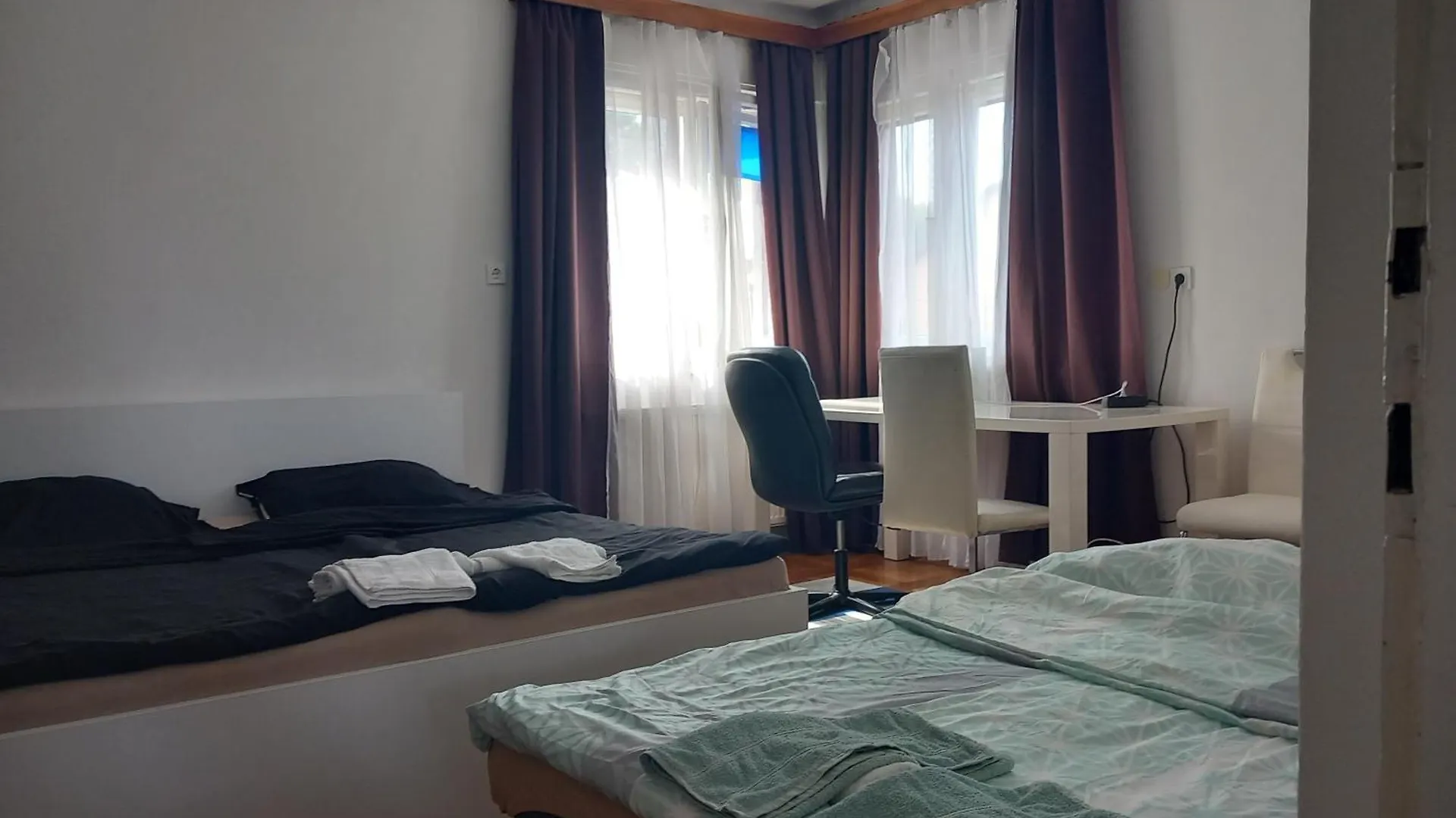 Rooms & Apartments Murgle ليوبليانا بيت شباب