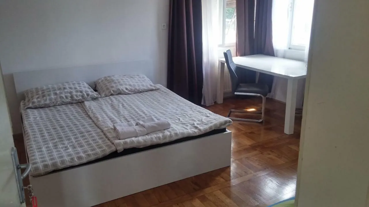 بيت شباب Rooms & Apartments Murgle ليوبليانا سلوفينيا