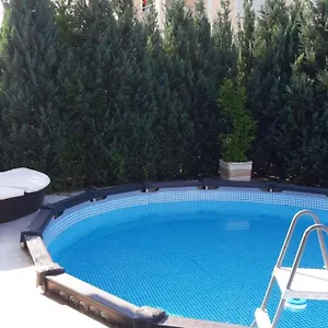 3* Affittacamere & In The Rosy Garden