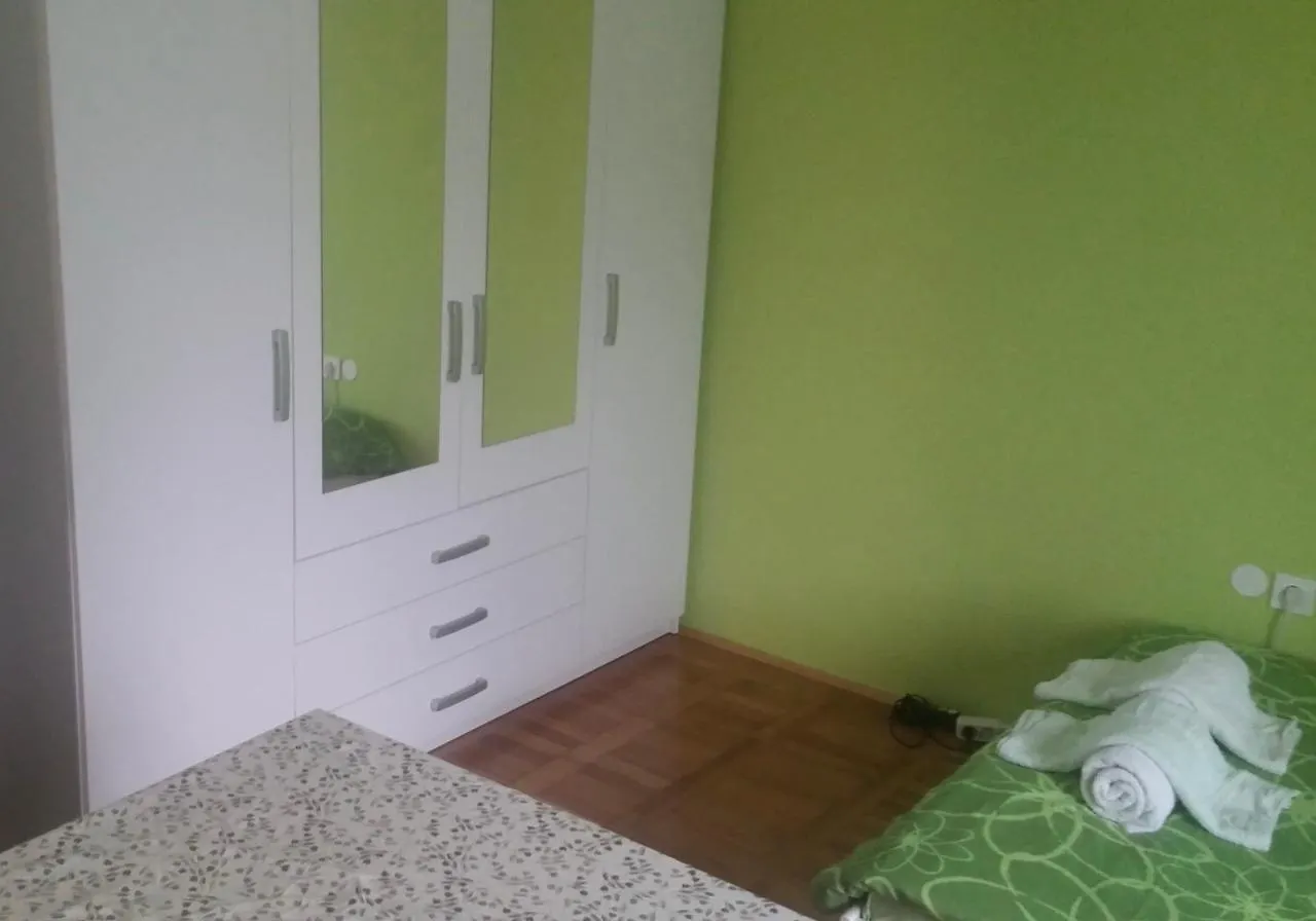 Rooms & Apartments Murgle Lubiana Ostello