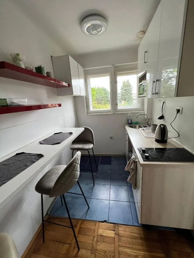 Rooms & Apartments Murgle Liubliana 0*,  Eslovenia