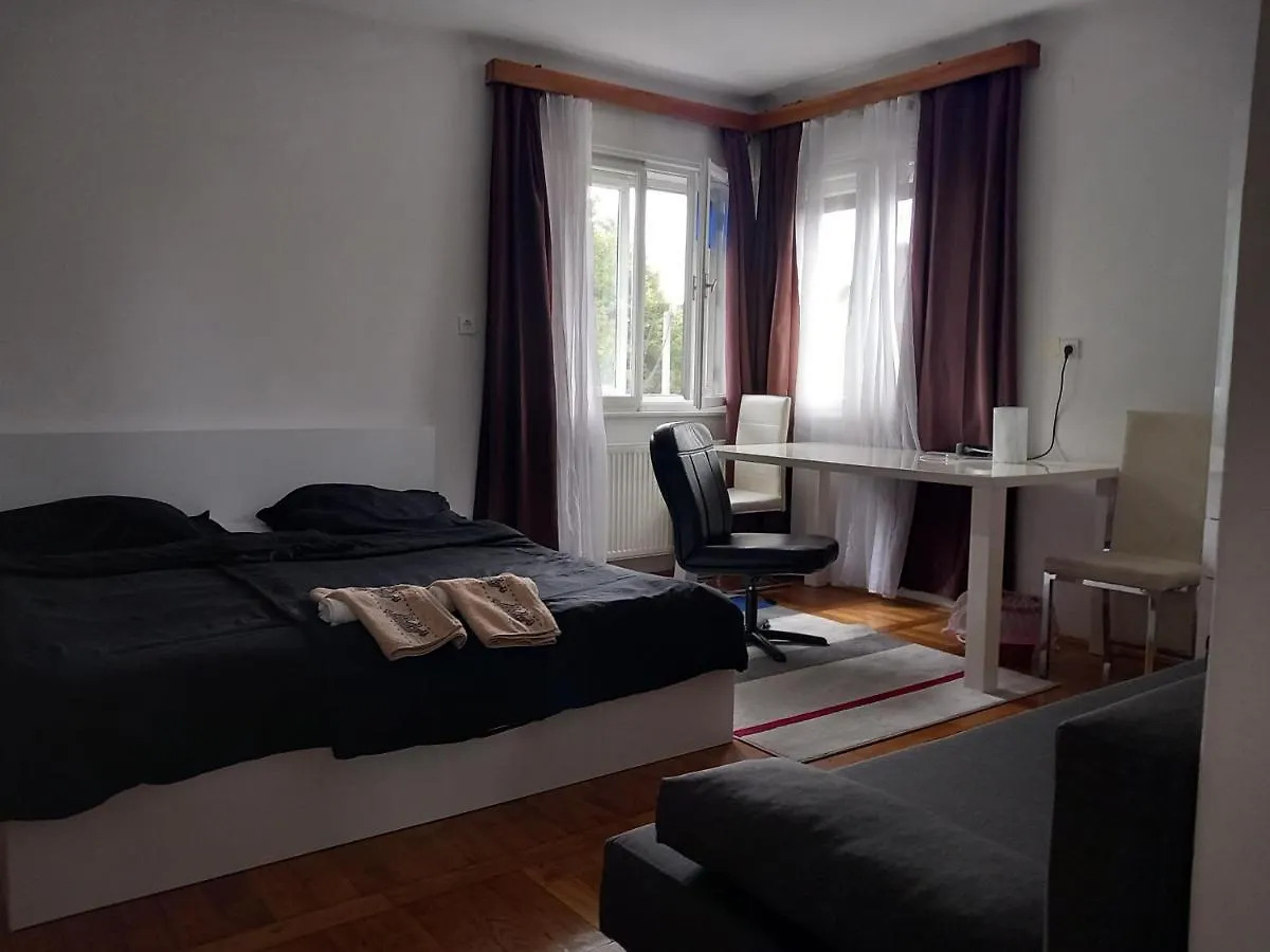 Rooms & Apartments Murgle Lubiana