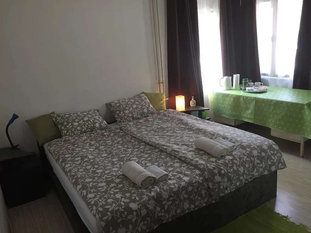 Rooms & Apartments Murgle Liubliana 0*,  Eslovenia
